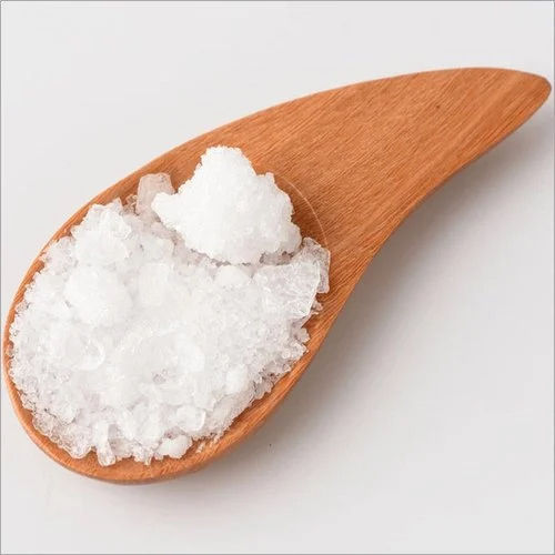 White Kapur Powder