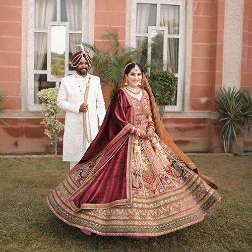 Stylish Bridal Lehnga And Groom Sherwani