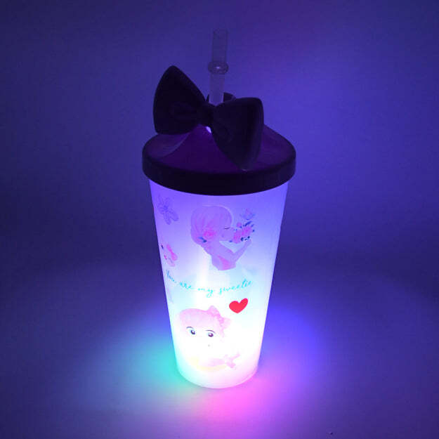 LED LIGHT UNICORN WATER BOTTLE TUMBLER MUG WITH STRAW AND  LID FOR KIDS GLITTER SIPPER WITH TOY DRINKING CUPS