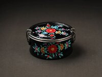 Hand Painted Enamelware Lunch Box A24 - Capacity: 2.5 Ltr
