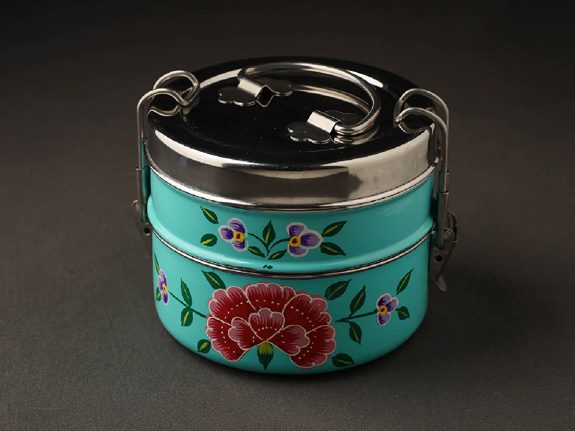 HAND PAINTED ENAMELWARE LUNCH BOX A38