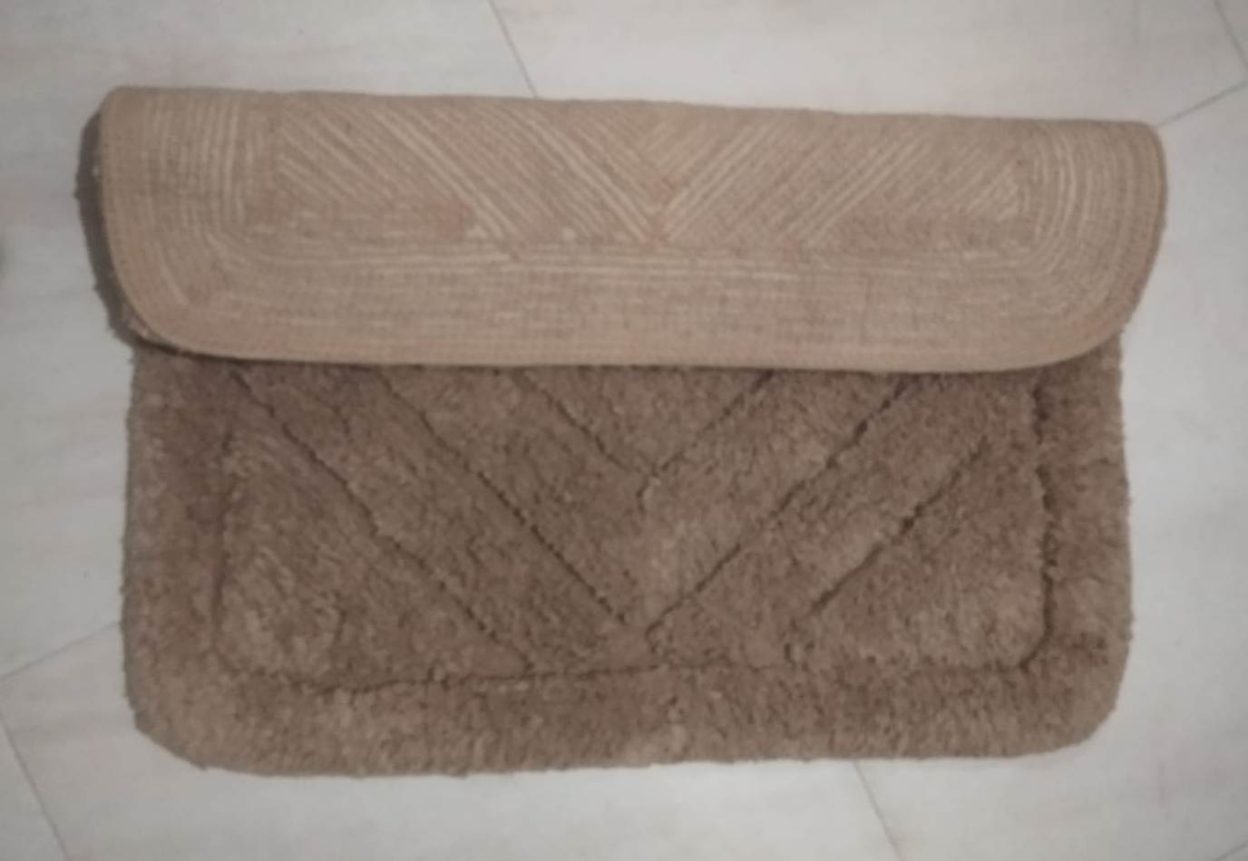 Diamond Design Hotel Bath Rug