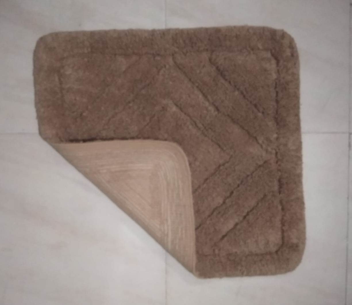 Diamond Design Hotel Bath Rug