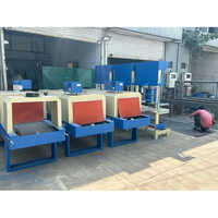 Shrink Wrapping Machine With Web Sealer