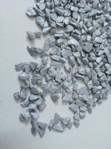 Premium grade silver coated glass chips white best price export quality silver glass chips