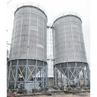 Grain Storage Hopper Bottom Silos - Zinc Aluminium, 5.8x2.4x3.3m , Polished Grey Finish, 800 Metric Ton Capacity, Vertical Orientation, Rust Proof