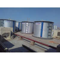 Overhead Water Tank - Zincalume Grade Z160, 15000 L Capacity, Grey Cylindrical Design, Custom Thickness Options