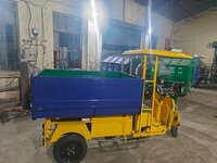 E Rickshaw Garbage Loader - Capacity: 100