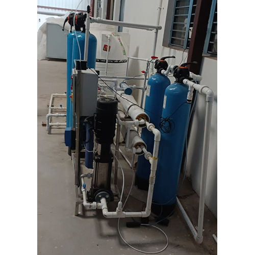 500 LPH RO Water Treatment Plant With DM