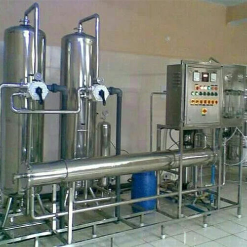 Semi Automatic 5000 Lph Ss Ro Plant