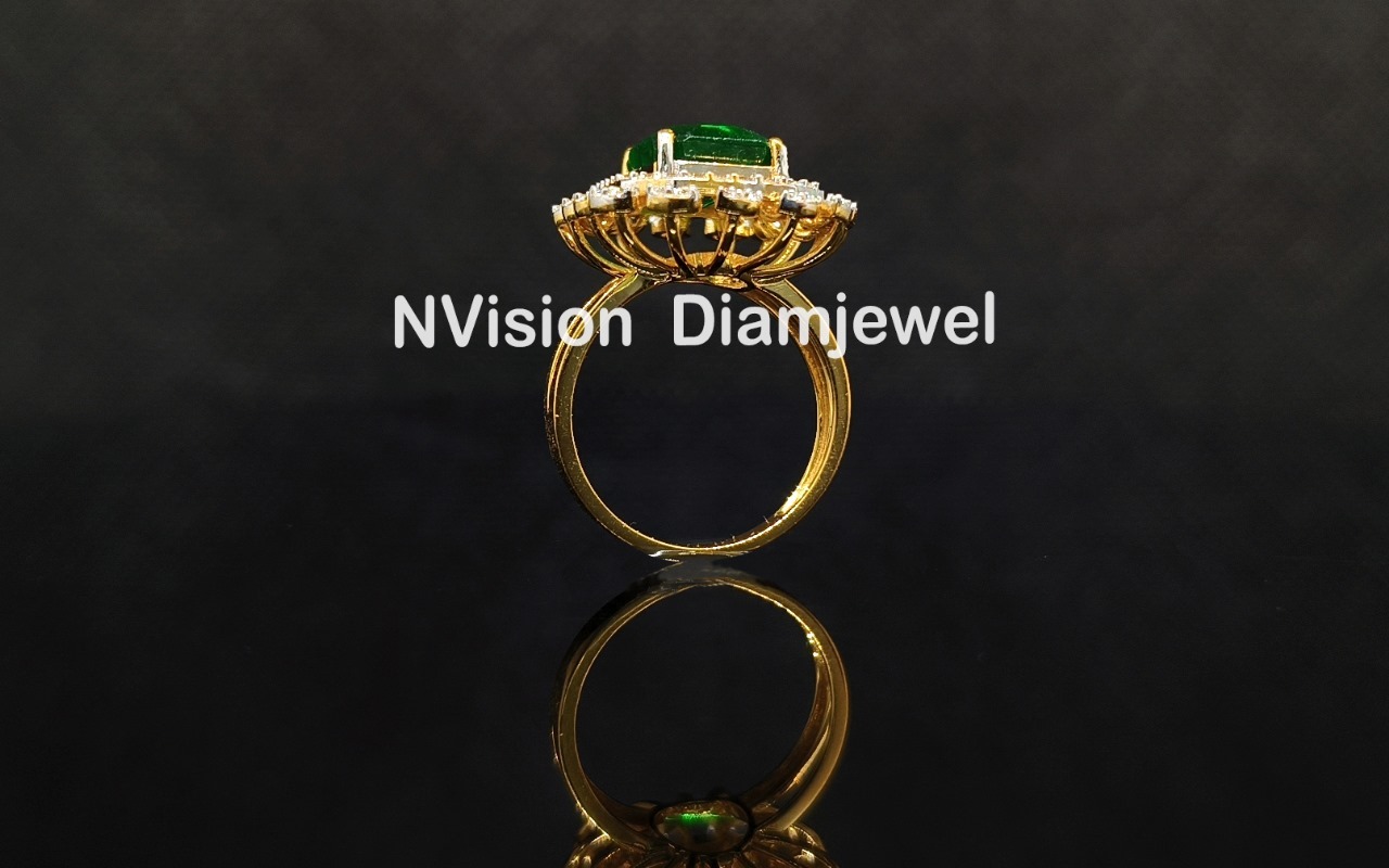 Natural Diamond and Emrald Astro Ring