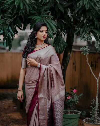 Fashionable Banarasi Soft Silk Saree