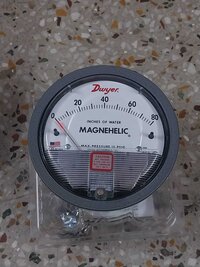 2080 Dwyer Differential Pressure Gauge 80 Inch