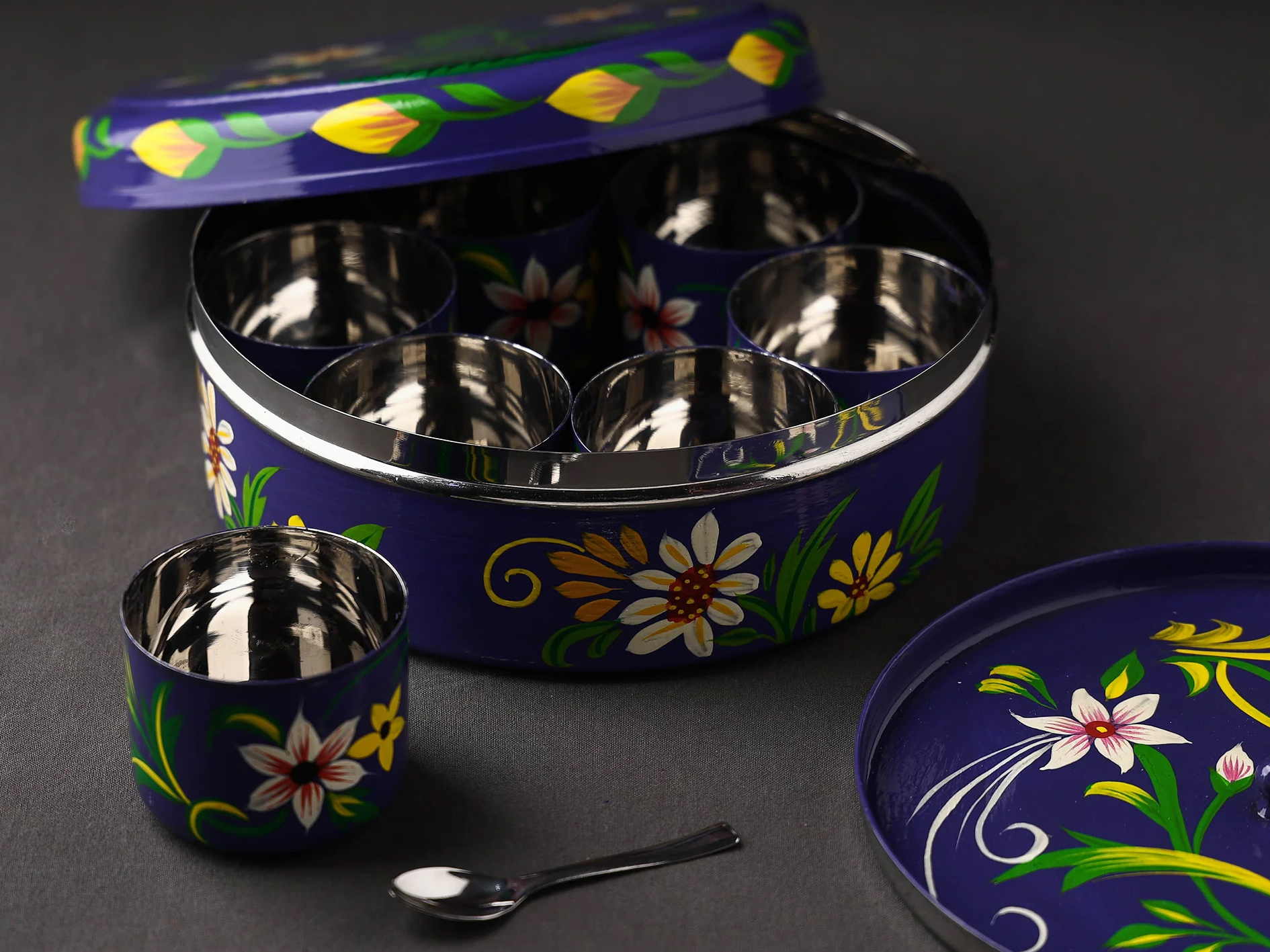 HAND PAINTED ENAMELWARE SPICE BOX A69