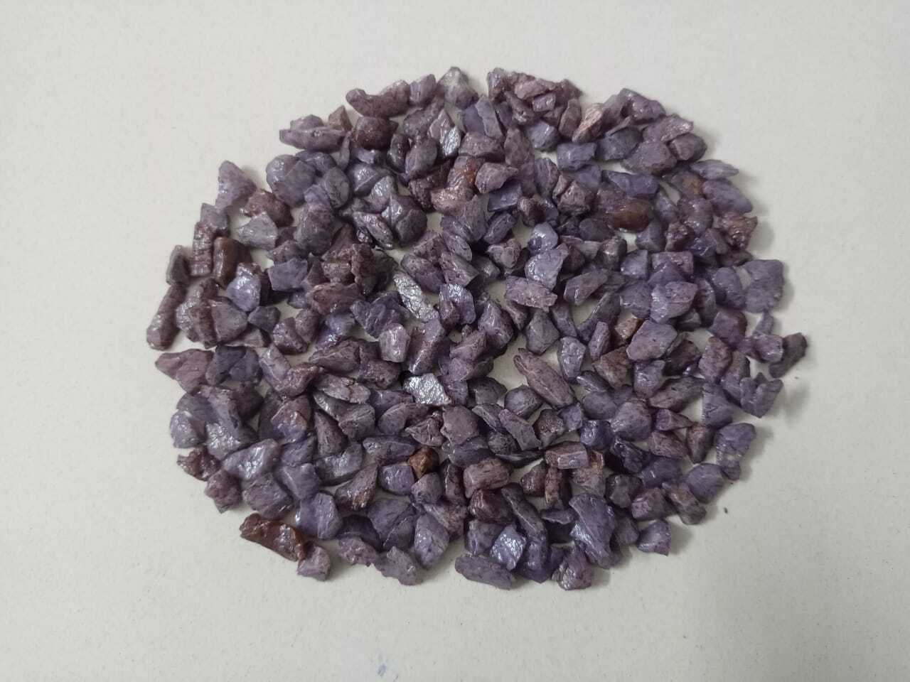 Crushed quartz chips and aggregate stone metalic purple color coated chips with standard export quality product