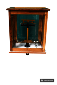 Chemical Balance With Rider - High Precision Measurement Up To 4 Decimal Places, Recognizes Minimal Deviations In Mass For Quantitative Analysis