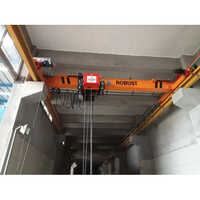 Workstation Bridge Cranes Application: Construction