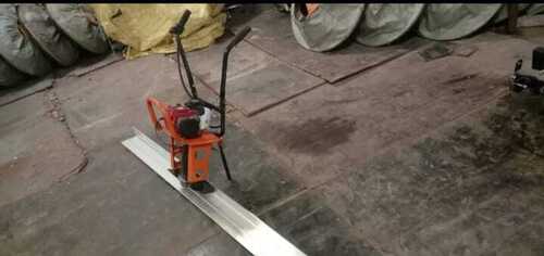 SCREED VIBRATOR