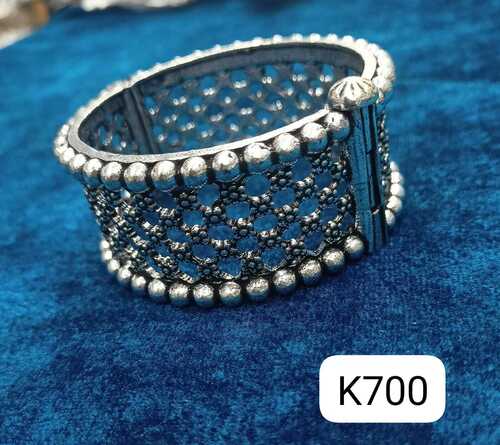 Artificial Bangles L