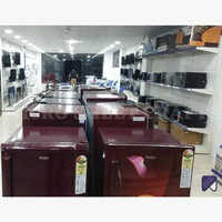 Showroom Led Tv Display Rack - Color: Glass