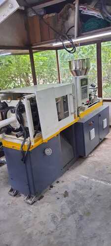 Horizontal Injection Molding Machine