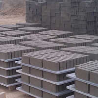 800 Mm X 1200 Mm Fly Ash Brick Pallet - Color: Different Available