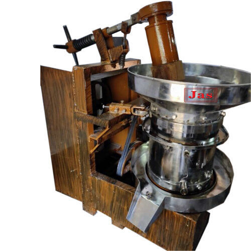 Wooden Press Oil Extraction Machine