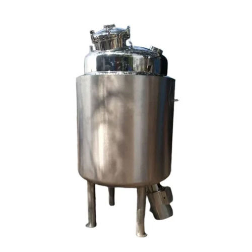 Pressure Storage Tank Application: Industrial