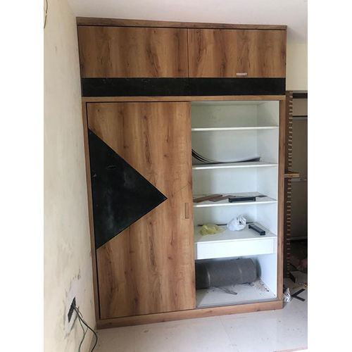 Wooden Modern Wardrobe - Color: As Per Availability