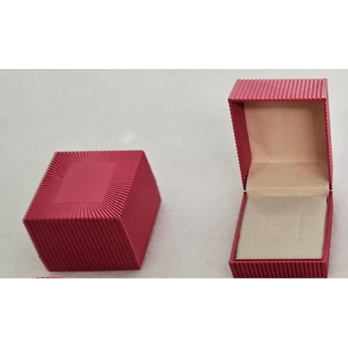 Audi Ring Pink Box 