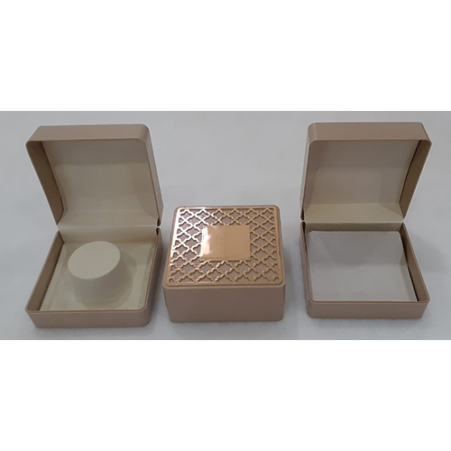 Designer Kia Bangle Cream Box 