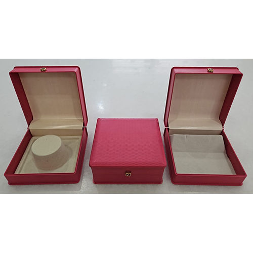 Folding Royal Bangle Pink Box