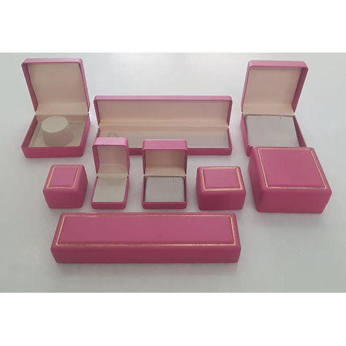 Spark Series Pink Bangle Boxes