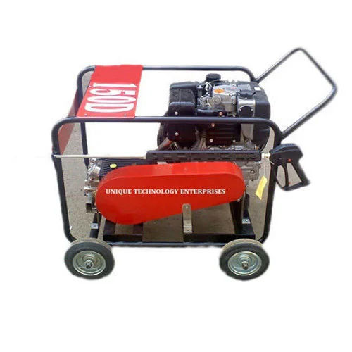 Red-black 2200 Watt Gas Pressure Washer