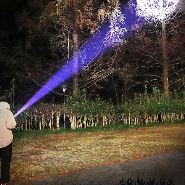 PORTABLE 3W RECHARGEABLE TORCH LED FLASHLIGHT LONG DISTANCE BEAM RANGE