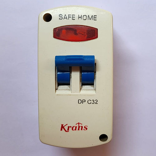 Cream 32A Circuit Breaker