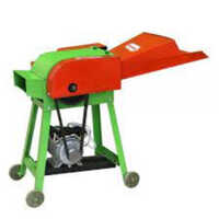 Chaff Cutter - Metal 90 Kg, 600-1000 Kg/hr Capacity | Green Finish, 6-month Warranty