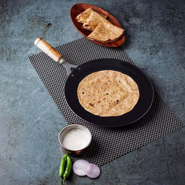 WOODEN HANDLE ROTI TAWA USED IN ALL HOUSEHOLD AND KITCHEN PURPOSES FOR MAKING ROTIS AND PARATHAS NONSTICK TAWA ETC