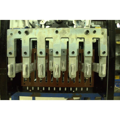 Automatic Power Jacquard Machine - Output Frequency: 50 Hertz (Hz)