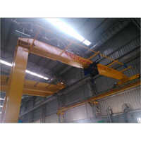 Semi Goliath Crane Height: 20 Foot (ft)