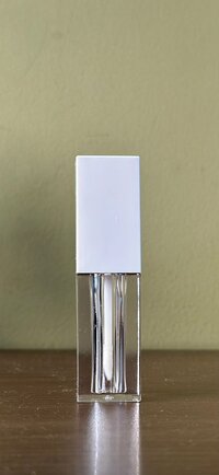 Lipgloss Container