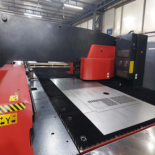Sheet Metal Fabrication सेवाएं