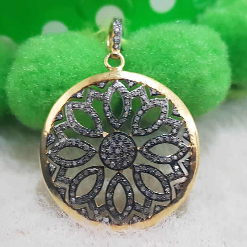 Starling silver Handmade Pave Diamond Flower Shape Two Tone Pendant