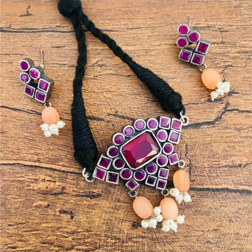 Designer Handmade Necklace Set