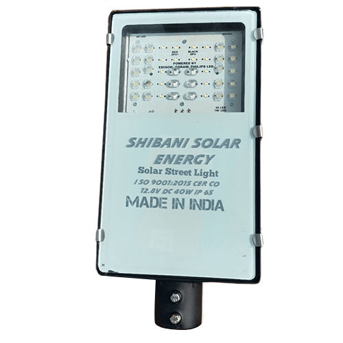 Cool White Solar Street Light