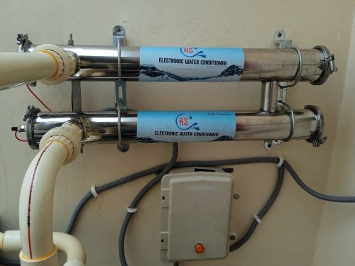 Electronic Water Conditioner - Installation Type: Wall Mounted