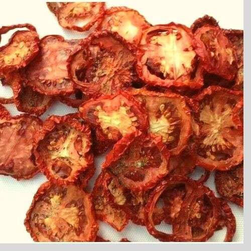 Natural Color Dehydrated Tomato Flakes