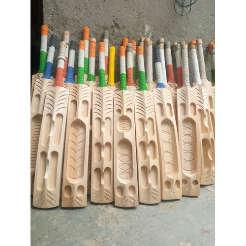 Light Weight Cricket Bat