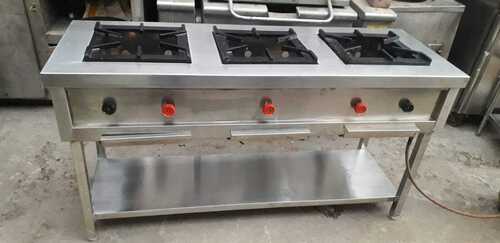 Used Commercial Refurbish Tripple Burner Range