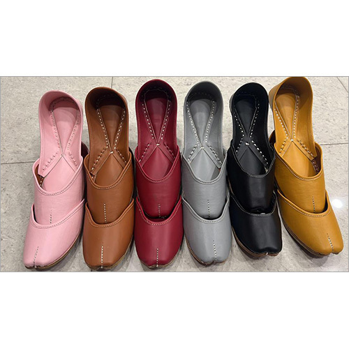 Ladies Plain Colurful Jutti